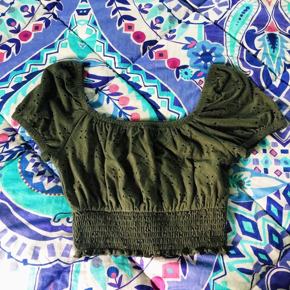 Hollister Top